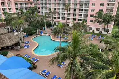 Image de Wonderful 1 bedroom unit at Palm Beach Shores Resort on the Ocean
