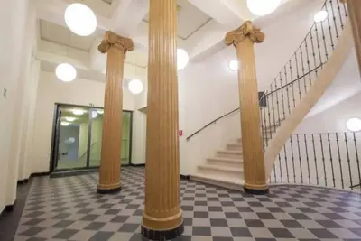 Image de Prime Location Studio w/ Balcony, Quiet & Parking