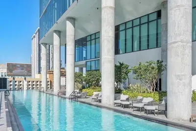 Image de Mvr - Wake Up in Your Miami Studio in the Heart of the City
