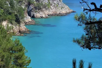 Image de villa 3 chambres, spa, centre Morgat plages, restaurants et commerces a pied