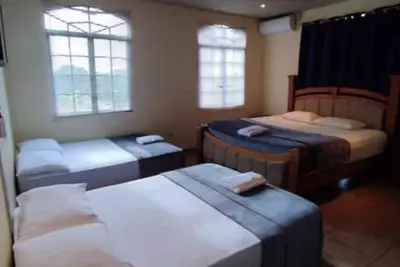 Image de Executive 8 Bedroom Villa with an indoor pool