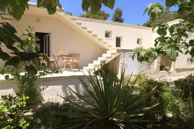 Image de House Leta Cozy Hideaway with Pool - Four Bedroom Holiday Home with Pool