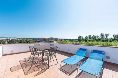 Image de Maison de vacances 'Sant' Hortale' avec terrasse privée et balcon