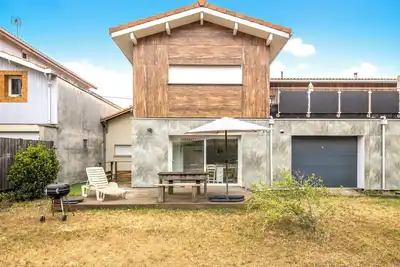 Image de Studio 'Judicaelle' avec terrasse privée, jardin partagé et Wi-Fi