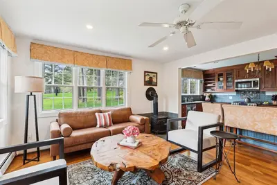 Image de Tansy Hill Farm Guest House: 1br+ with deck & pond