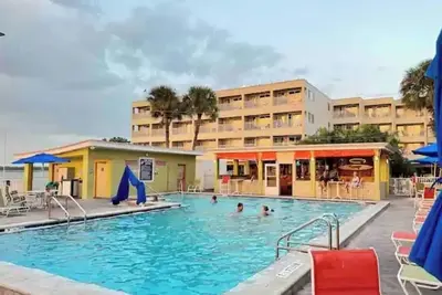 Image de Sunset paradise, entire rental unit in Tampa, florida