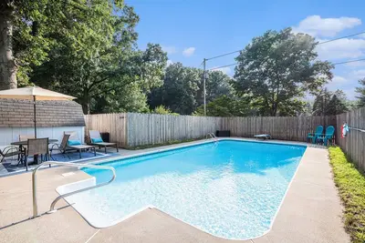Image de The Maley House-Relaxing Retreat with Private Pool Near Wedding Venue