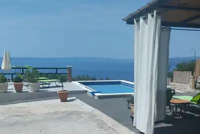Image de Maison pour la famille avec la piscine Makarska (K-24636)