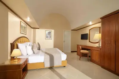 Image de Romantic Cairo Resort with Pyramid Vistas l 3 Relaxing Rooms, Pool & Spa Access