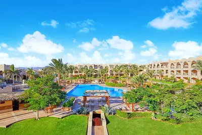 Image de 3 Family-Friendly Rooms: Convenient Access to Makadi Water World Aqua Park