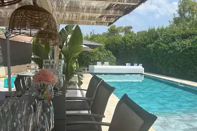 Image de Magnifique villa californienne piscine balinaise privée plage à pieds