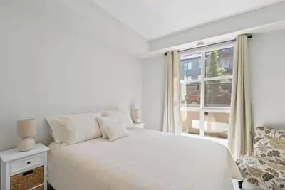 Image de Mins to Hospital & University |Private Garage |2br