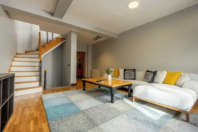 Image de 4-bedroom apartment with private terrace, Ac and WiFi