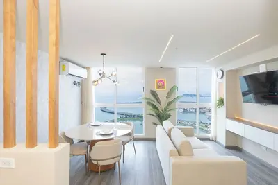 Image de This condominium is a 1 bedroom(s), 2 bathrooms, located in Avenida Balboa, Panama.