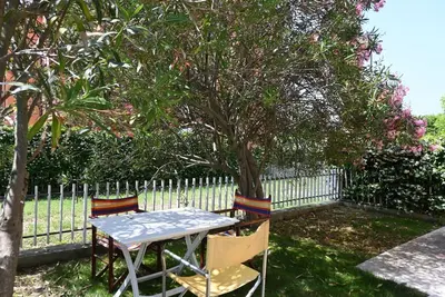 Image de N303 - Numana, comfortable three-room apartment with garden