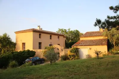 Image de Maison familliale dans la campagne Aixoise. Piscine & Calme Absolu, 8pers.