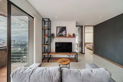 Image de Ep| Modern 2br W/Workspace, Fast Internet, SmartTv