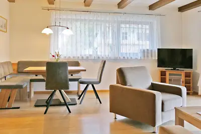 Image de Appartement \"Leibgedinghaus Eg\" avec vue sur les montagnes, terrasse privée et Wi-Fi