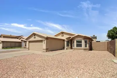 Image de 3 Bedrooms | Near State Farm Stadium | Pets