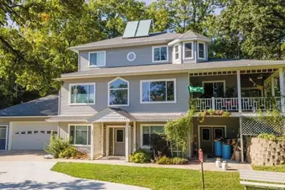 Image de Cozy Riverview Retreat