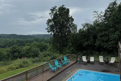 Image de Cozy 1-bedroom apartment on the river at Cheatham Dam