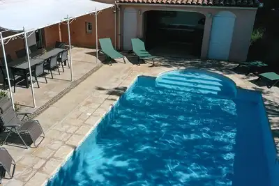 Image de Les Amandiers, maison de vacances en Provence, 8 couchages, piscine privée