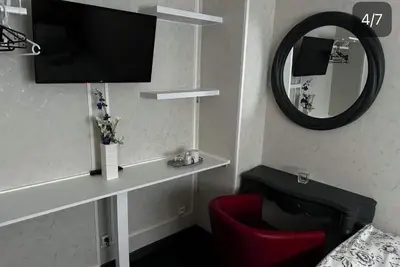 Image de Chambre Mawa confortable et calme salle de bain accolée à Vaulx en Velin (69)
