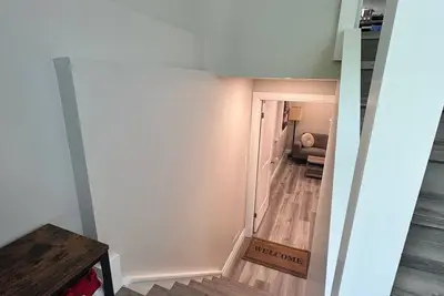 Image de Cozy 2 bedroom guest suite in Lasalle