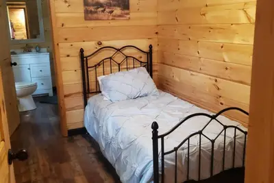 Image de Book with us now for a get-away experience great for all ages!
