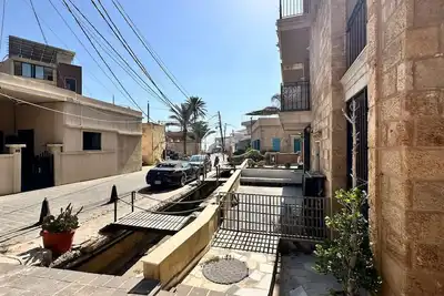 Image de La Luna Luz - Full 1br Apt w/ Balcony – Seaside at Bahsa Bay Beach, Batroun.