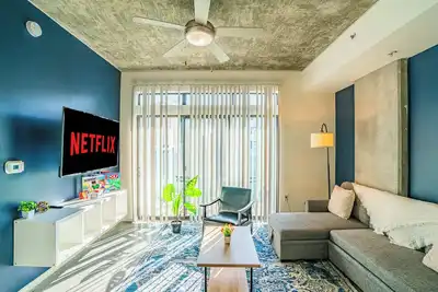 Image de Downtown Phx Apartment with Pool + Gym+Parking+W/D