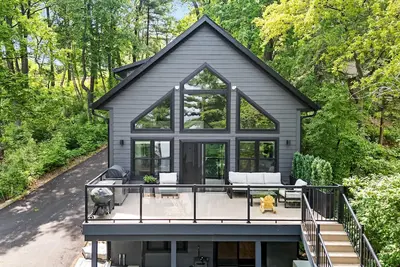 Image de Remodeled Tuleta Hill Gem