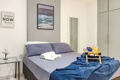 Image de 3 Bedroom Apartment 100m from Praia Central