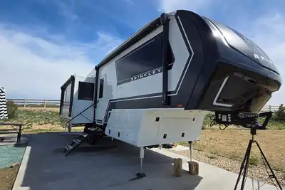 Image de Brinkley Basecamp