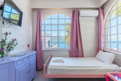 Image de Appartement 'Afroditi' avec vue sur la mer, Wi-Fi et climatisation