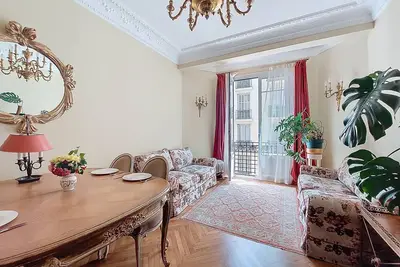 Image de Semiramis by Interhome