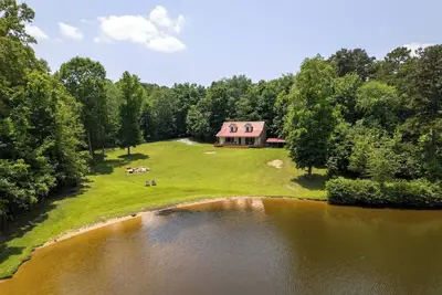 Image de Peaceful Lakefront Retreat
