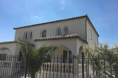 Image de Homerez - Villa charmante Ă Saint-Gilles avec piscine