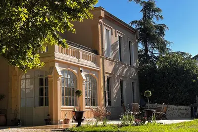Image de Manoir du Xix vue panoramique sur la Sainte Baume Ă 15 mn de la mer