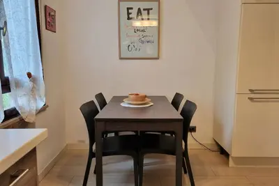 Image de Elegant apartment with garage and small terrace, close to the center