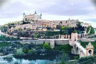 Image de Homerez - Studio agréable avec A/C près de Toledo