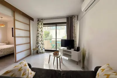 Image de B065 Appartement calme proche centre, garage