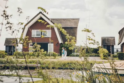 Image de Exclusive Meervilla with stunning views over Heegermeer