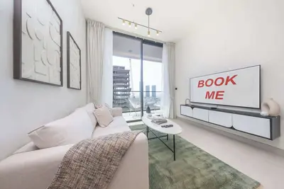Image de Elegant Jvc Apartment Sleeps 4 with Balcony