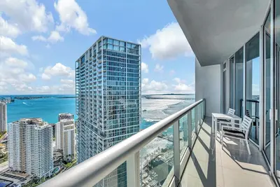 Image de Incredible 49th Flr Bay & Pool Views | Free Spa!