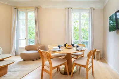 Image de Appartement climatisé décoré avec goût - Paris 17