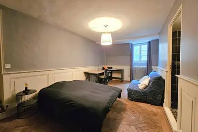 Image de Chambres d'Hote 4 couchages avec piscine et cuisine équipée Le Mans/Circuit 24 H