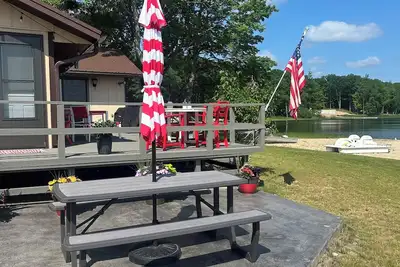 Image de New Birchhaven Summer Bliss on Lake Missaukee