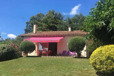Image de Homerez - Maison avec cheminée et terrasse à Monlaur-Bernet