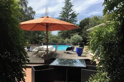 Image de Homerez - Villa spacieuse à Nalliers avec piscine privée